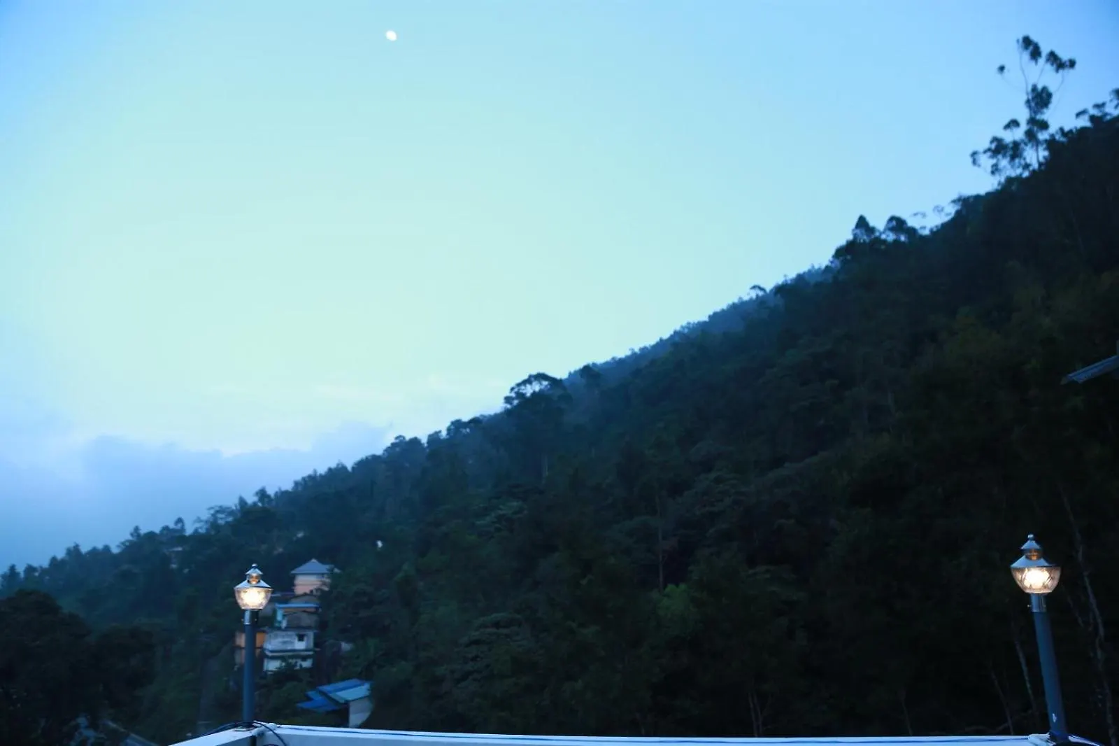 Lush Green-Homestay Pooppara 0*,  India