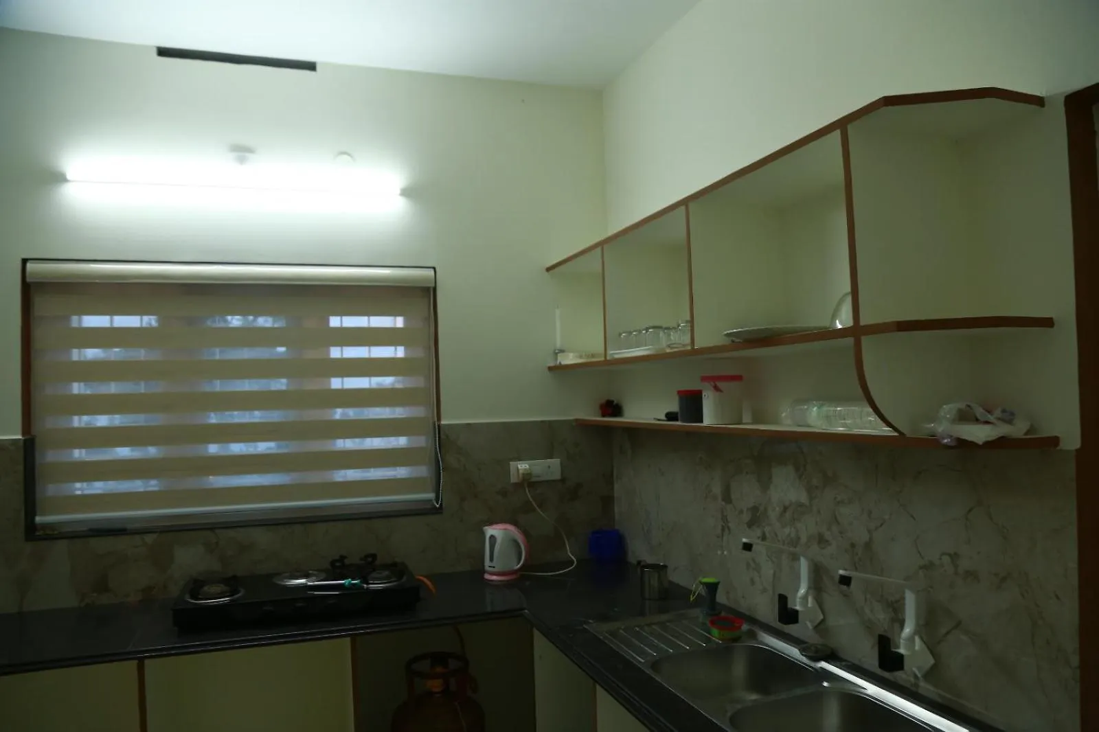 Lush Green-Homestay Pooppara India